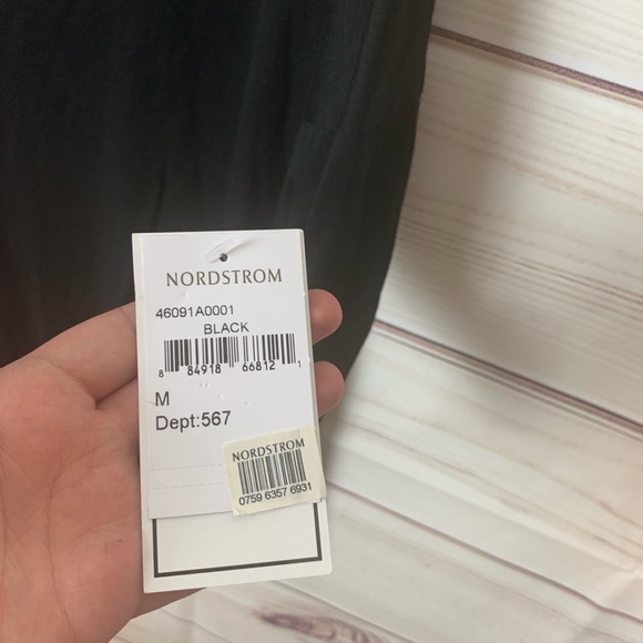 Madison & Berkeley basic black top nwt - Picture 4 of 4